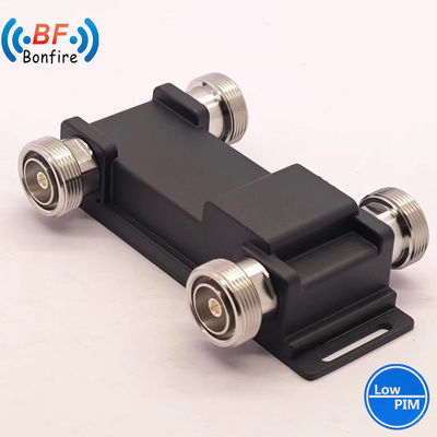 698-3800MHz 2X2 Hybrid-Kombinator-Kopplung -155dbc Low Pim RF mit nachstehender Datentabelle