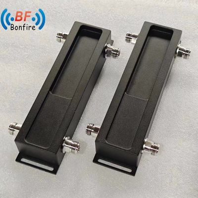 2/4 in 2/4 aus RF Hybrid-Kombinator Duplexer Hybrid-Kopplung N-Frauen 698-3800MHz Niedrig Pim