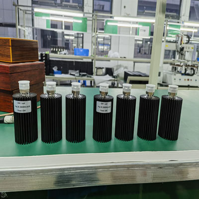 Gesamtprojektausführungsfähigkeit 25W Funklast Endlast DC-4000MHz N-M/F