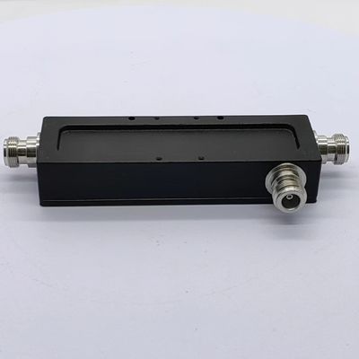 698-2700MHz 8dB-HF-Kopplung für DAS/IBS-Pakete Größe 10,00cm * 20,00cm * 10,00cm