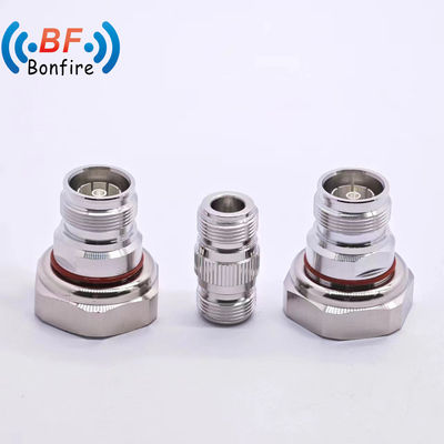 Einfügungsverlust 0,25 dB DC-4GHz N Gerade männlicher Stecker für 7/8 Prime Flexibles Kabel