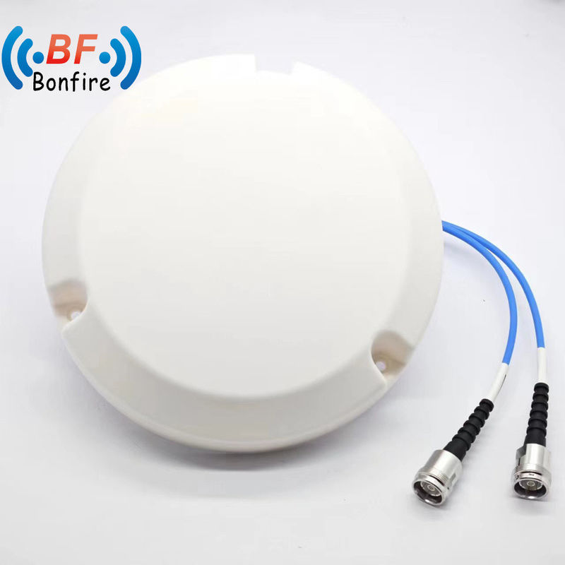 6/8dBi 698-806 806-960 1710-2700 3300-4000MHz Indoor Panel Antenne mit N weiblichem Anschluss