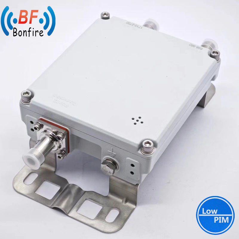1710-2170MHz 2300-2690MHz 5-Wege-Multiplexer-HF-Quad-Band-Kombinator 4X1 Hybrid-Kombinator