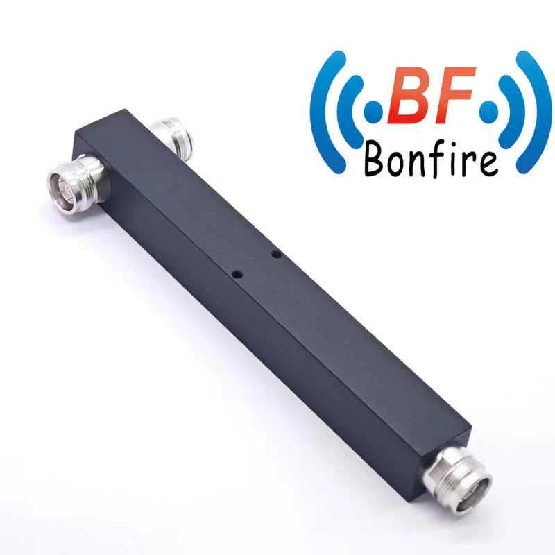 698-6000MHz HF Breitband 2-Wege 4,3-10 F Stromspalter für platzsparende Anlagen