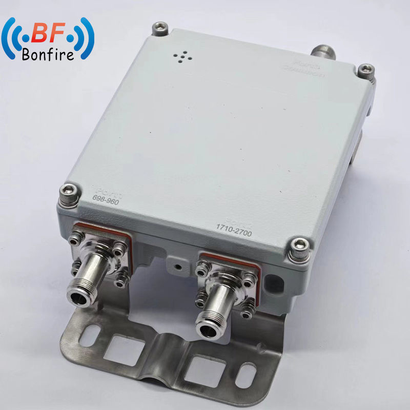 1710-2170MHz 2300-2700MHz Triplexer mit Low Pim -160dbc RF Diplexer und 4.3-10-F-Anschluss