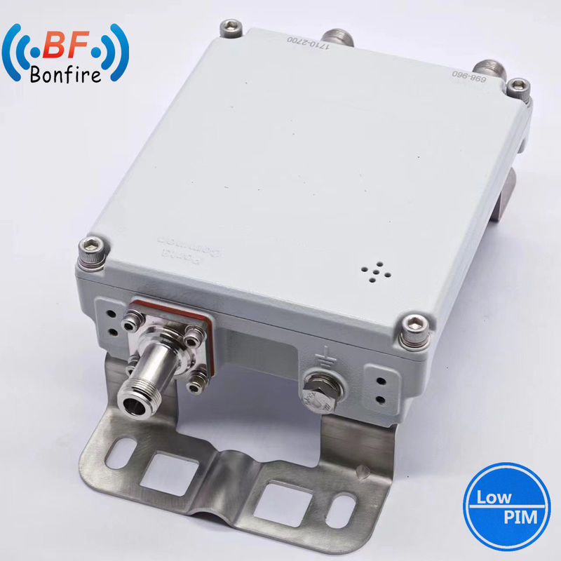 2300-2400 2500-2700MHz HF-Kombinator -155dbc 300W Triplexer HF-Diplexer mit DIN-F-Anschluss