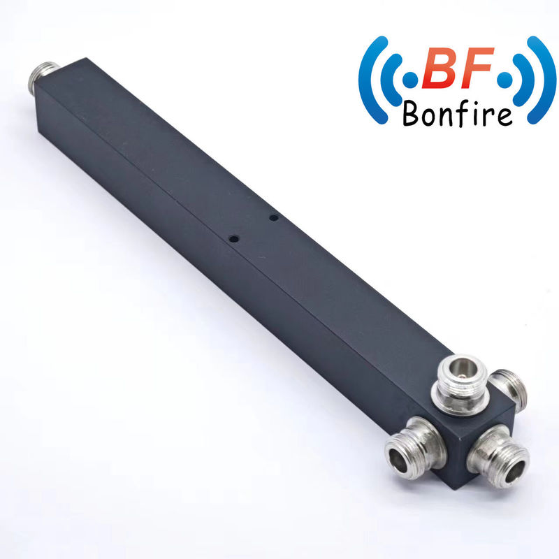 Außen IP65 Stromsplitter 617-4000MHz 4-Wege Wilkinson-Stromspalter N Weiblicher Typ