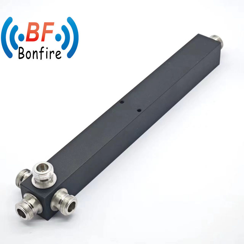 GFQ-617-4000MHz 50W 4 Way SMA Weiblicher Typ HF-Stromsplitter / Divider Produktion OEM / ODM