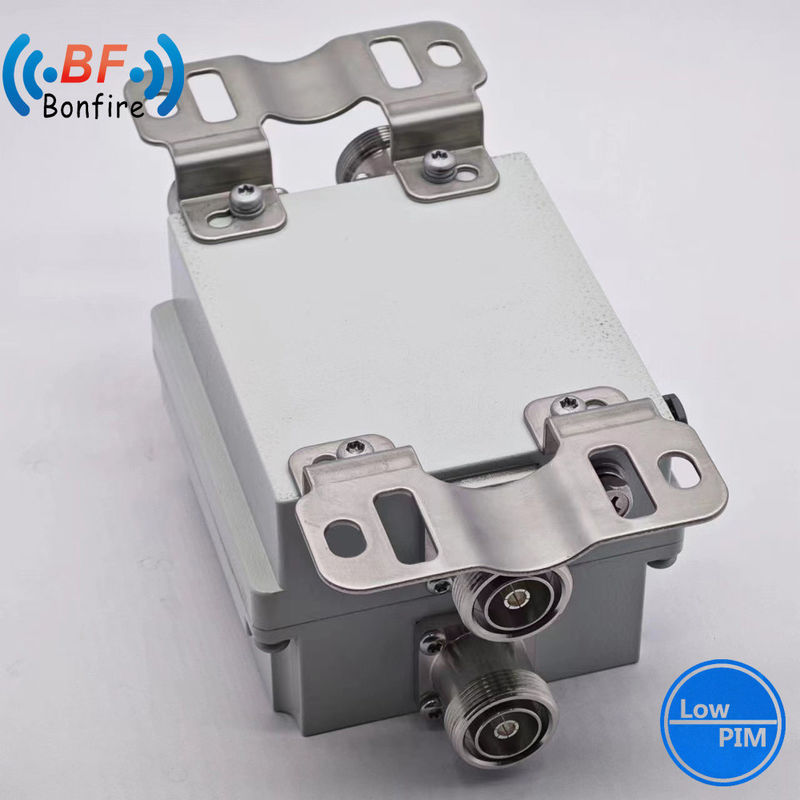 Triplexer RF Diplexer Combiner 3 in 1 aus 1920-2170 2300-2400MHz 4,3-10 weiblicher Stecker