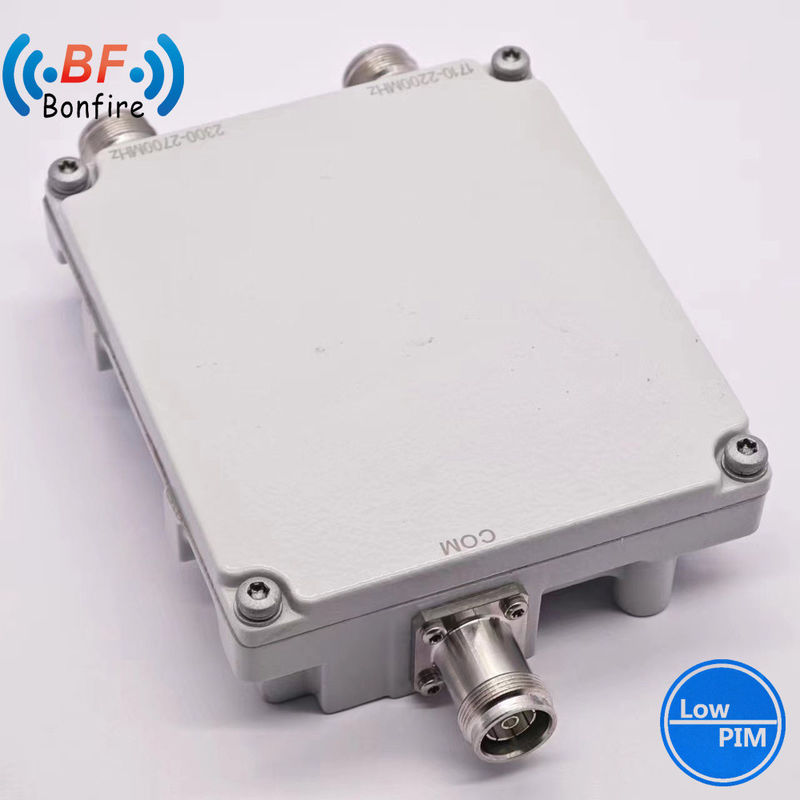 Innenraum-Schnellversand-Triplexer-RF-Diplexer-Kombinator 1920-2170 2300-2400 2500-2700MHz
