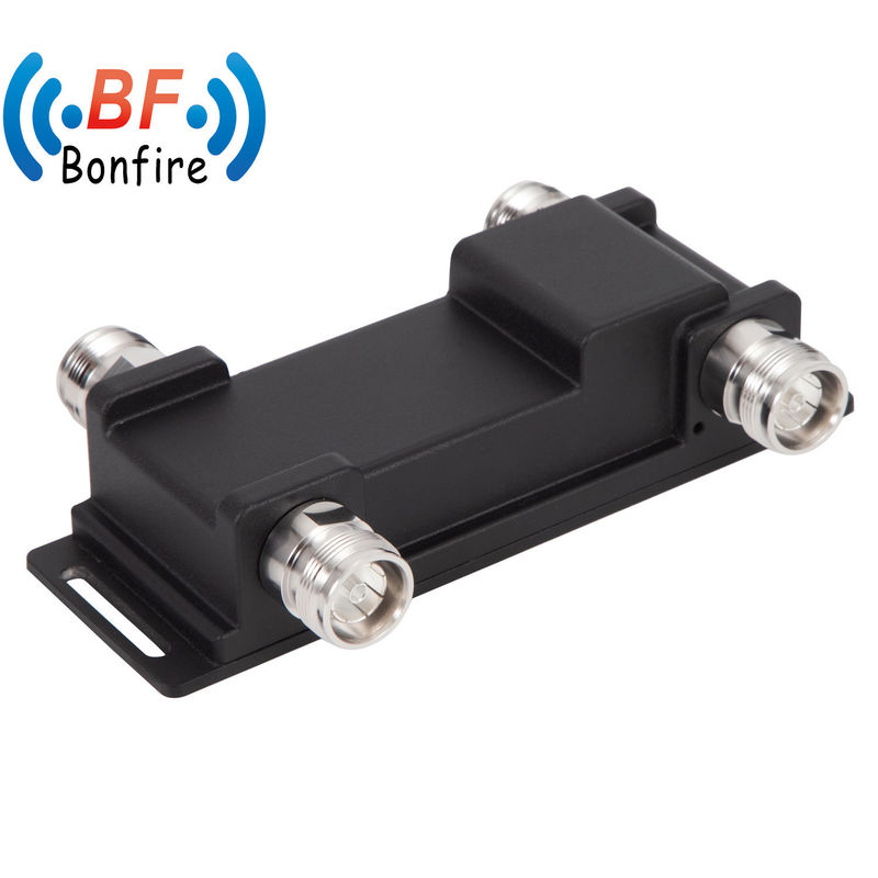 300W 2X2 617-3800MHz Hybridkopplung RF Hybridkombiner 4.3-10-F für Innen- und Außenbereich