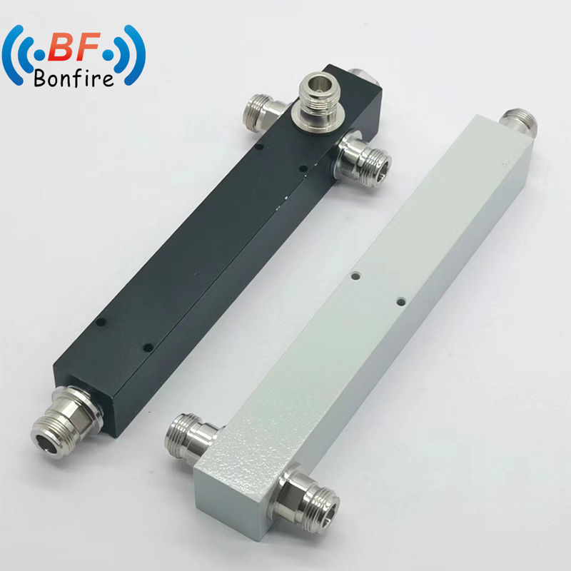 Direkt 2-Wege Low Pim 698-3800MHz Koaxialsplitter -155 Dbc mit N-Frauenanschluss