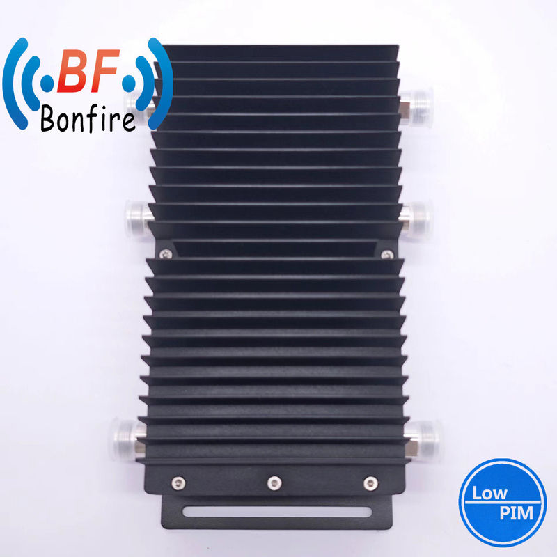 4.3-10 weiblich -160dbc 300W 4 in 4 aus Hybrid-Kombinator für im Gebäude Das 698-3800MHz