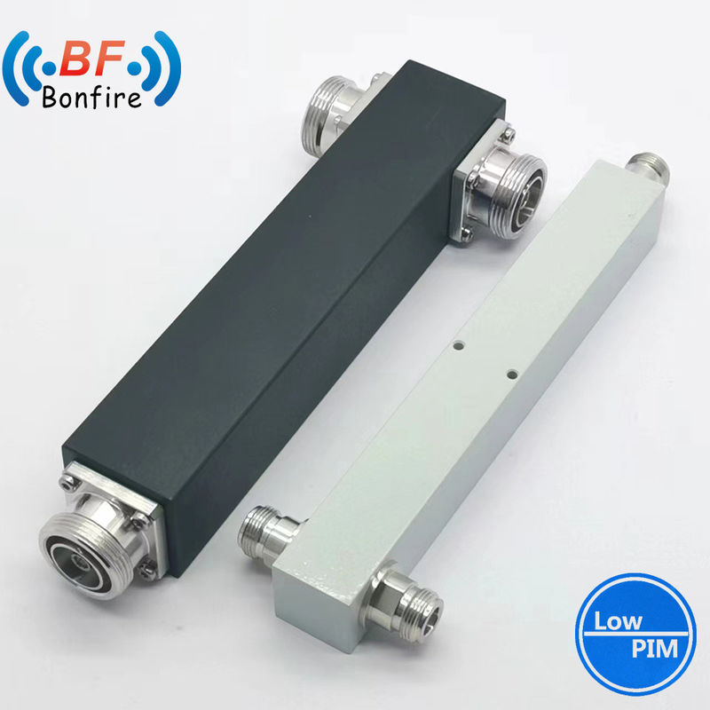 380-3800MHz N Weiblicher Mikrostrip-Power Splitter für Telekommunikationssysteme