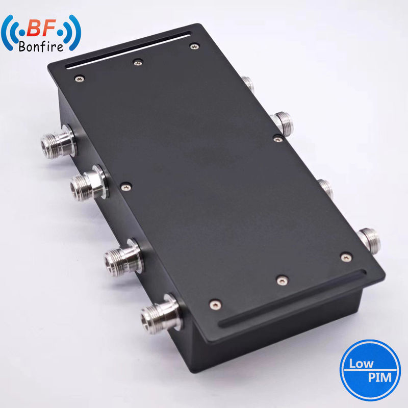 4.3-10 Weiblicher Breitband 4X4 Hybridkombiner mit niedrigem Pim -160 dBc 2X43 dBm DQ-XXXXX Grau