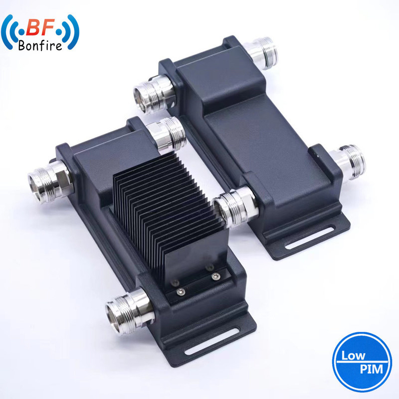617-3800MHz 2X2 3dB HF-Hybridkombinator Matrix 5g Band für N-F/4.3-10-F/DIN-F Schnittstelle