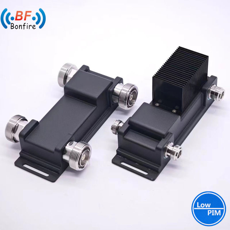 3dB Hochleistungs-Hybrid-Kopplung Hybrid-Kombinator 380-2700MHz 4,3/10-weiblicher Stecker Rot