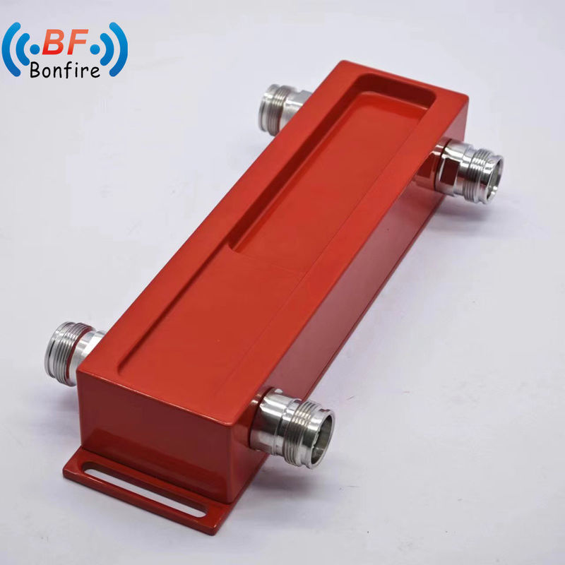 698-4000MHz Low Pim 3dB Hybrid-Kopplung für 4,3-10 weibliche 2 in 2 aus RF Hybrid-Kombinator