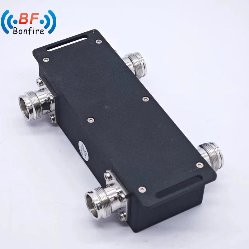 angepasster DQ-XXXXXX VHF-Hybridkopplung Hybridkombiner 698-4000MHz 2X2 3dB Niedrigfrequenz