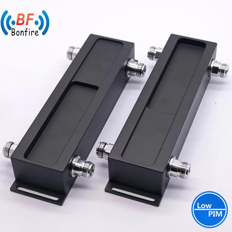 698-4000MHz UHF 2 in 2 Out Hybrid Coupler oder Hybrid Combiner für die Leistung im Gebäude