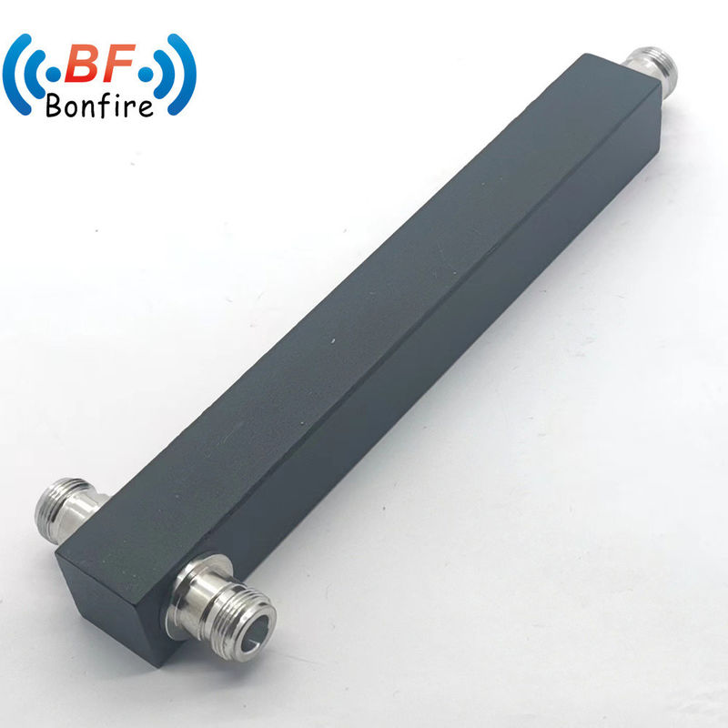 GFQ-XXXXXX 50W 698-3800MHz 4.3-10 Weiblicher 2-Wege-Leistungsspalter für das IBs-Projekt