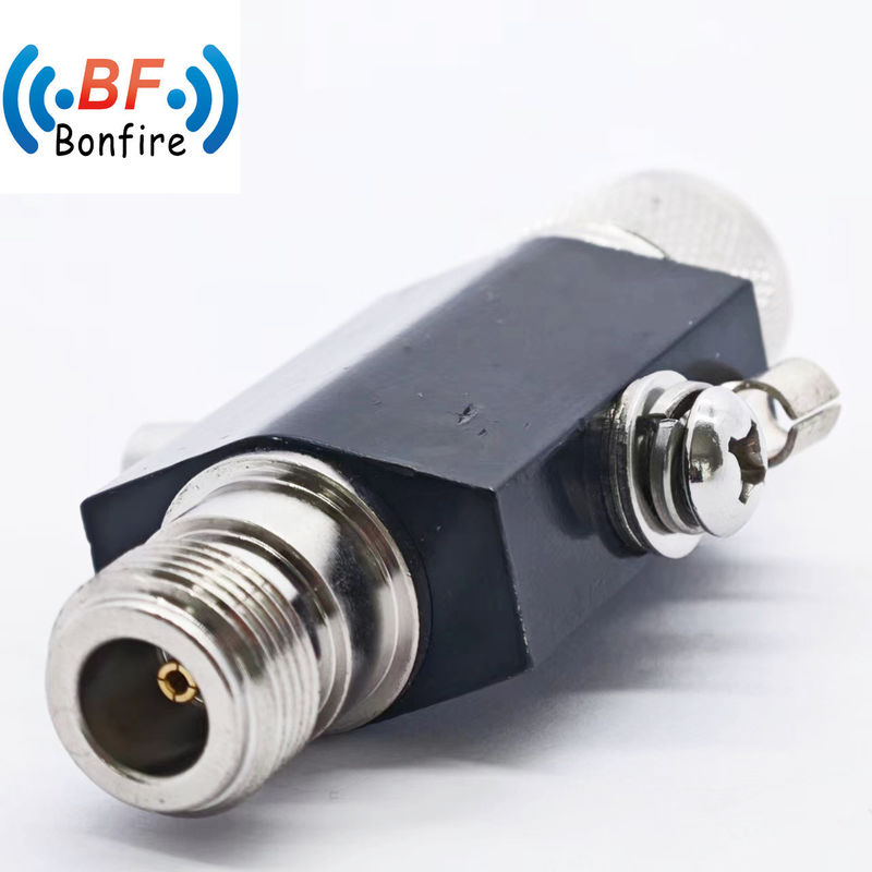 Grauer RF-Koaxial 3G N Männlicher bis RP-SMA-Steckverbinder N bis RP-SMA-Kabel Blitzhalter Überspannungsschutzhalter