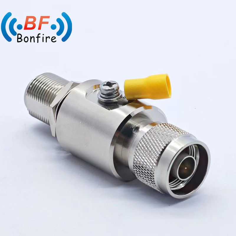 IP65 Schutz UHF Weiblicher Schott Blitzschutz für Außenanwendungen